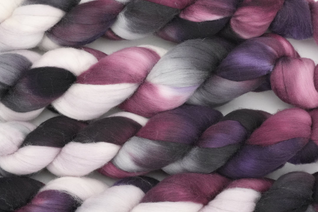 Black Iris US Targhee Wool