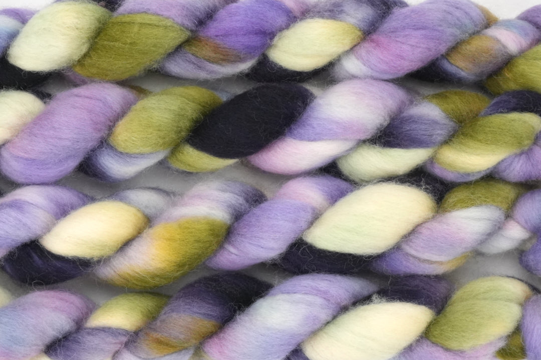 Iris - Bluefaced Leicester Wool