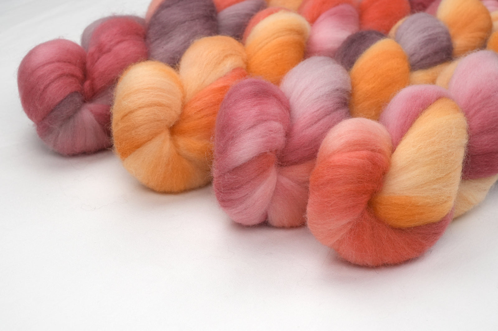 Berry Kiss Falkland-Style Wool