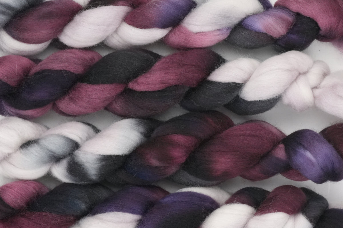 Black Iris Falkland-Style Wool