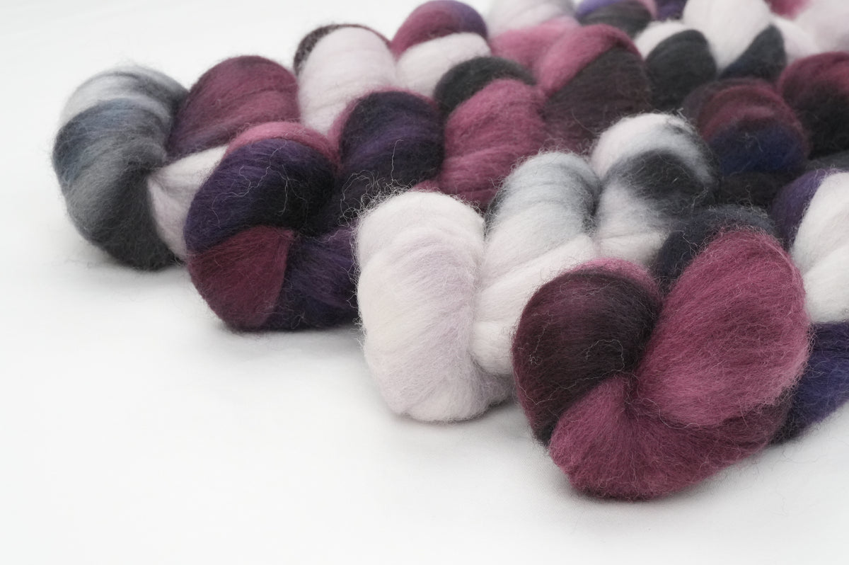 Black Iris Falkland-Style Wool