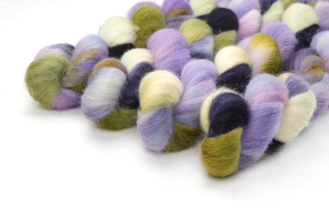 Iris - Bluefaced Leicester Wool
