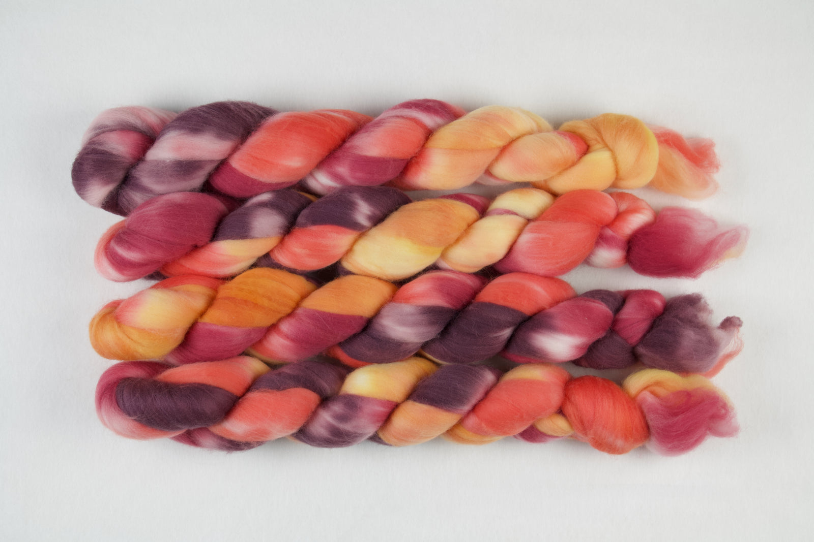 Berry Kiss - SUPERWASH US Shaniko Wool