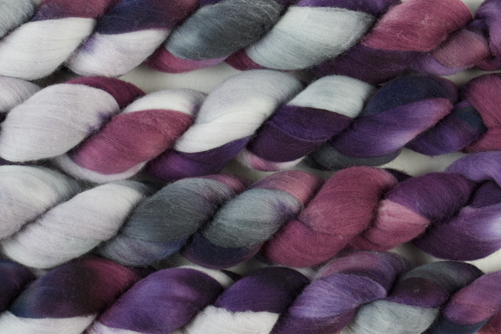 Black Iris - US Shaniko Wool